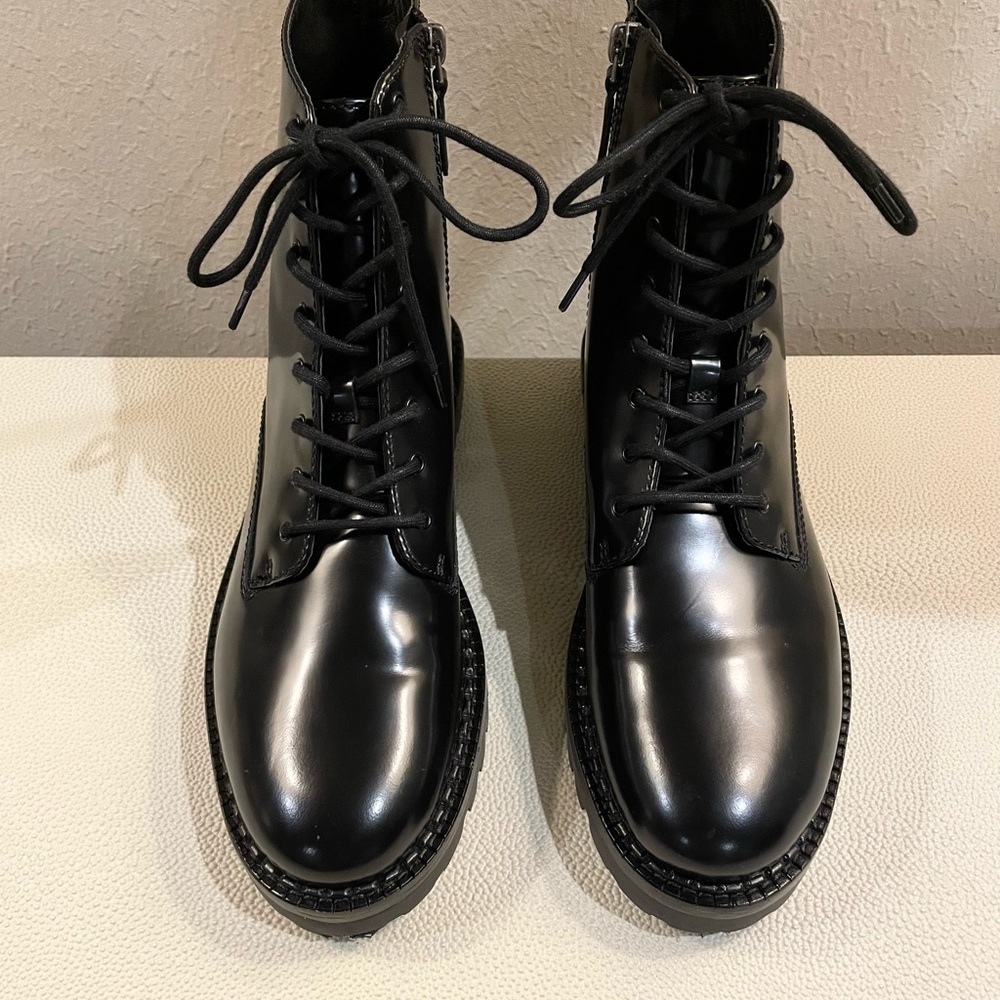 VINCE Cabria Black Spazzolato Leather Lug Boots - NEW w/o box